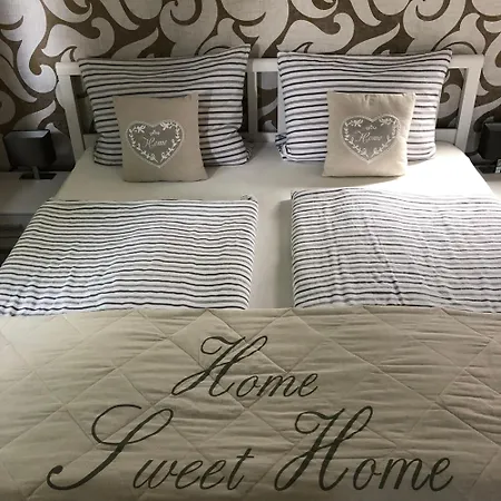 Apartmenthaus Suedstadt דירה *