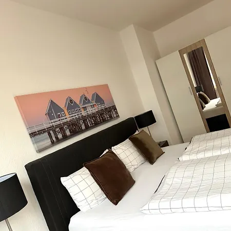 Апартаменты Apartmenthaus Suedstadt *